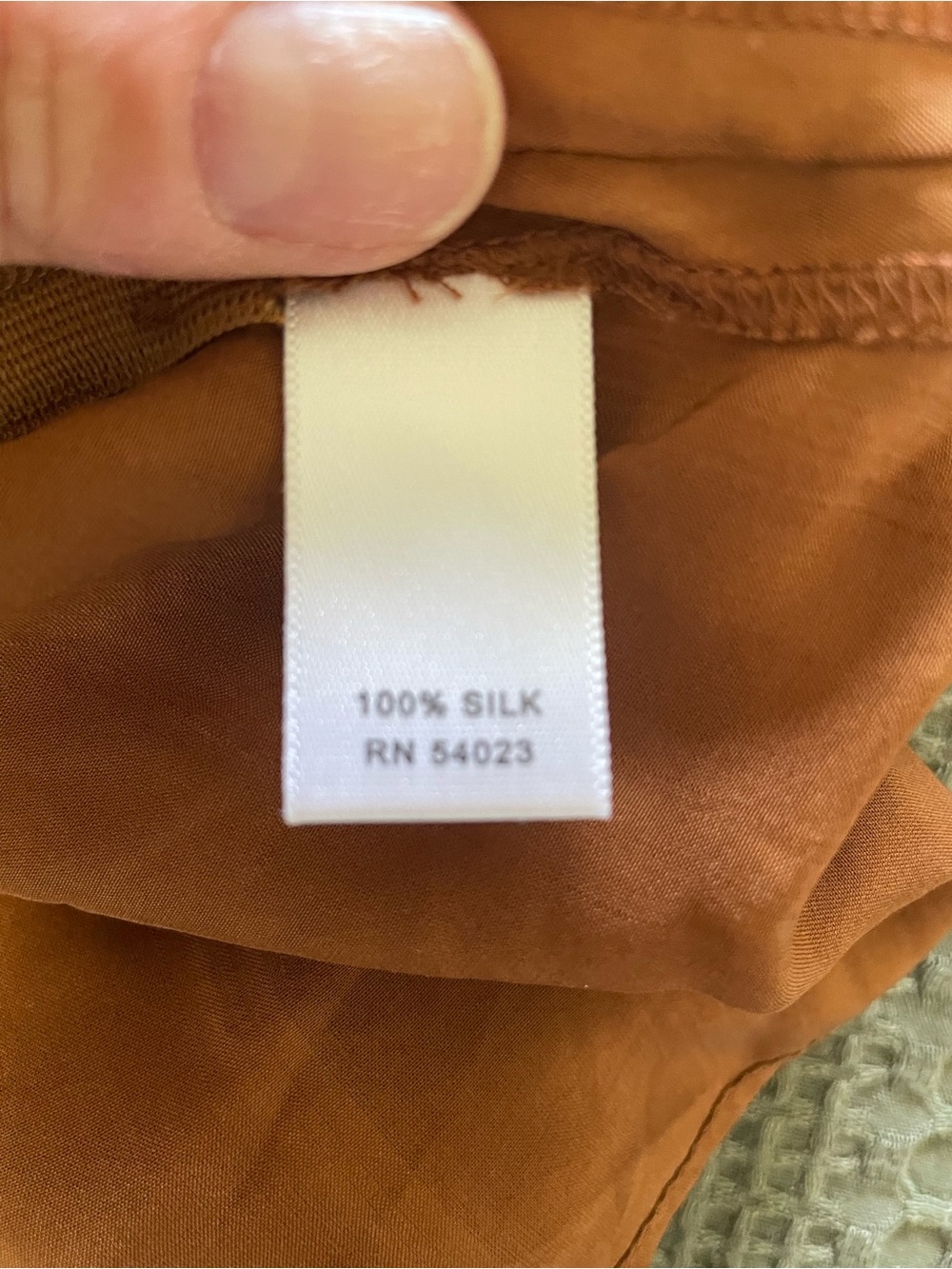 Banana Republic Rust-Brown Silk Button-Front Tunic- Petite Medium - Picture 11 of 12